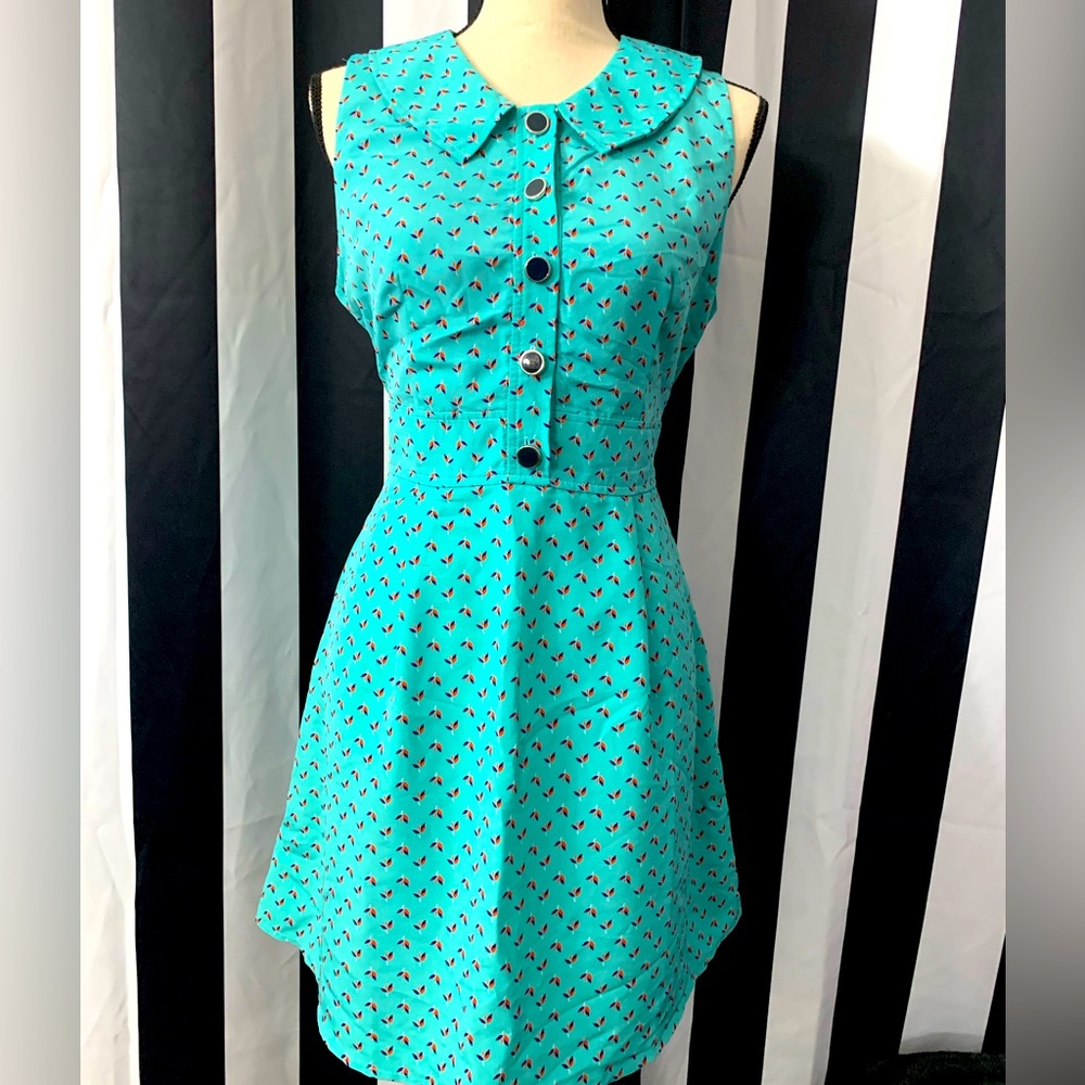 2/$15- F21 Collared Lagoon Dress